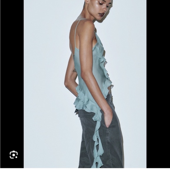 Zara Ruffle Top - Picture 3 of 3